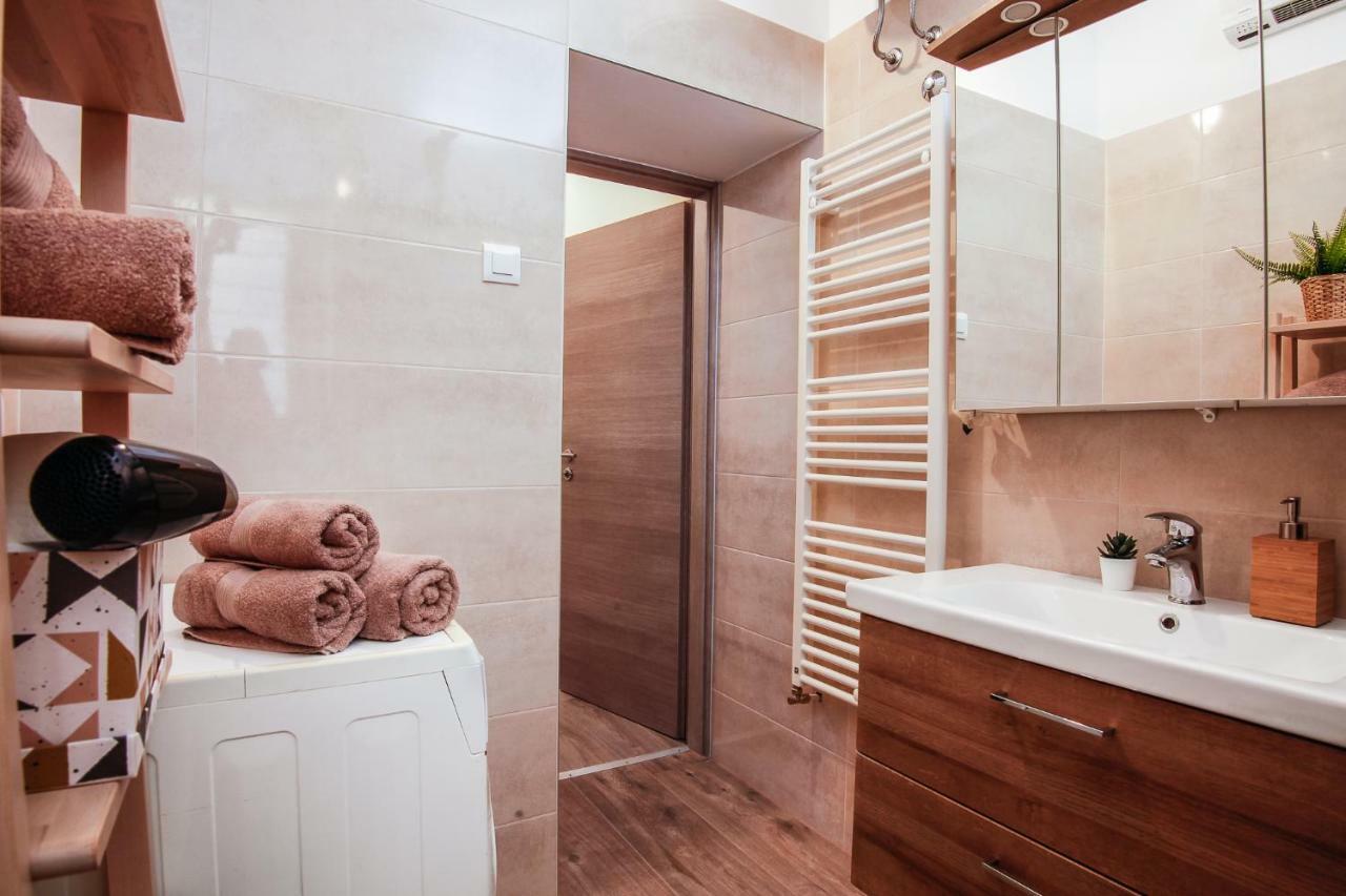 Apartment Kensi*** PUY Exterior foto