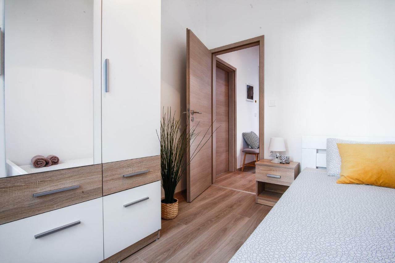 Apartment Kensi*** PUY Exterior foto