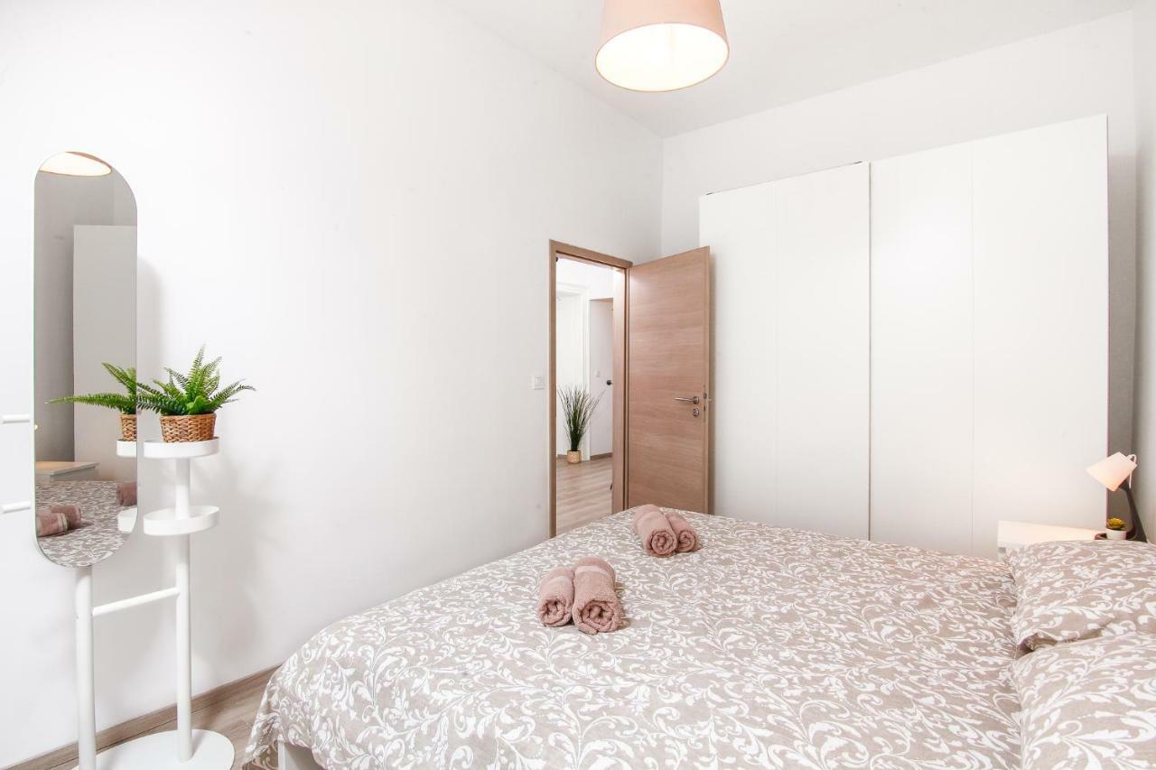 Apartment Kensi*** PUY Exterior foto